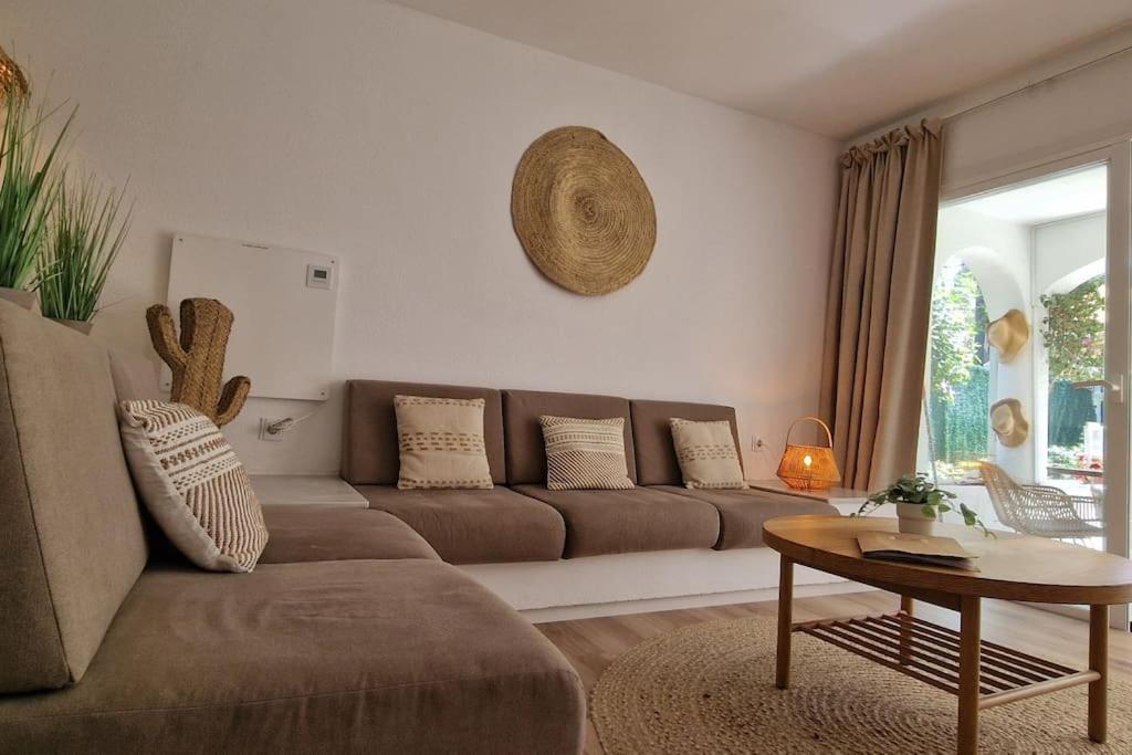 Luxe Studio Met Ruim Terras, Vlak Aan Zee! Sitio de Calahonda Exteriér fotografie